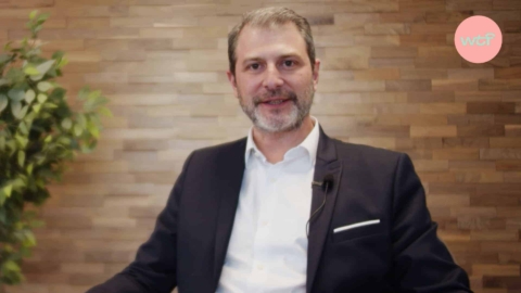 L'équipe Dom et Vie dans leurs locaux.