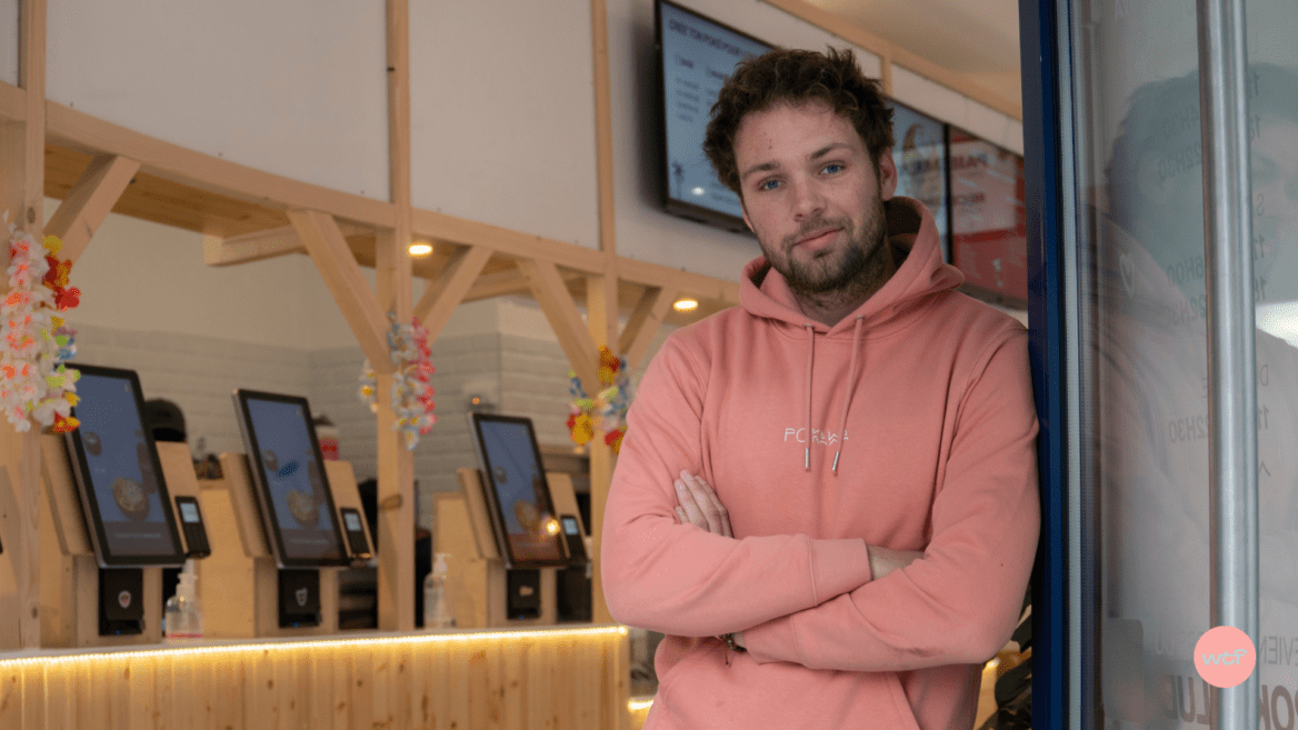 Maxime Buhler, fondateur de la franchise Pokawa.