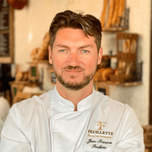 Jean-François Feuillette fondateur du réseau de franchise Feuillette pour illustrer le concept.