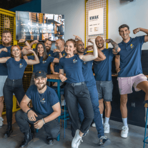 L'équipe Au Fût et à mesure, dans un de leurs bars.