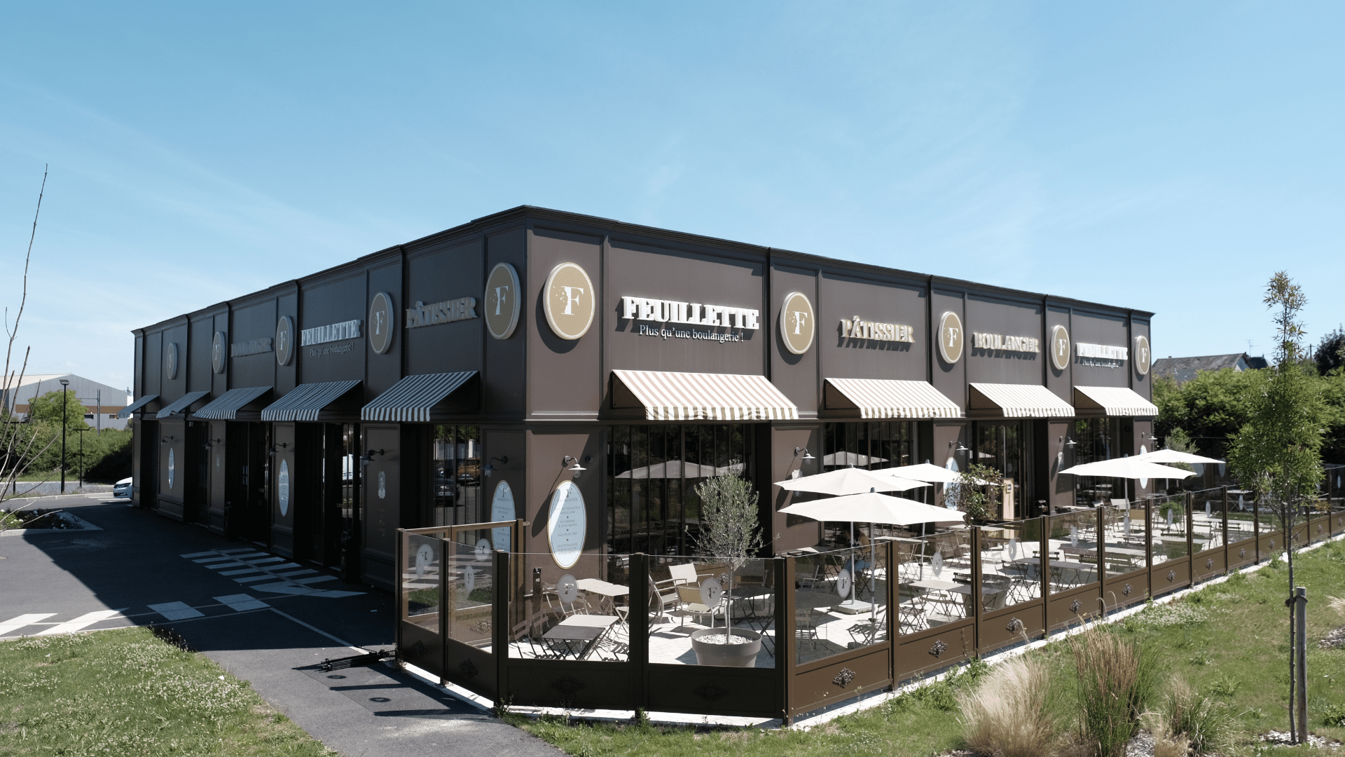 Un magasin Feuillette.