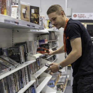 Franchise EasyCash vendeur dans les rayons