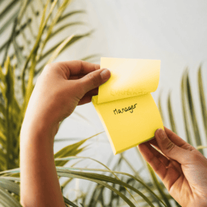 Un post it Manager illustrant les 5 leçons de management à piquer au XV de France