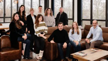 L'équipe Ewigo dans leur siège social.