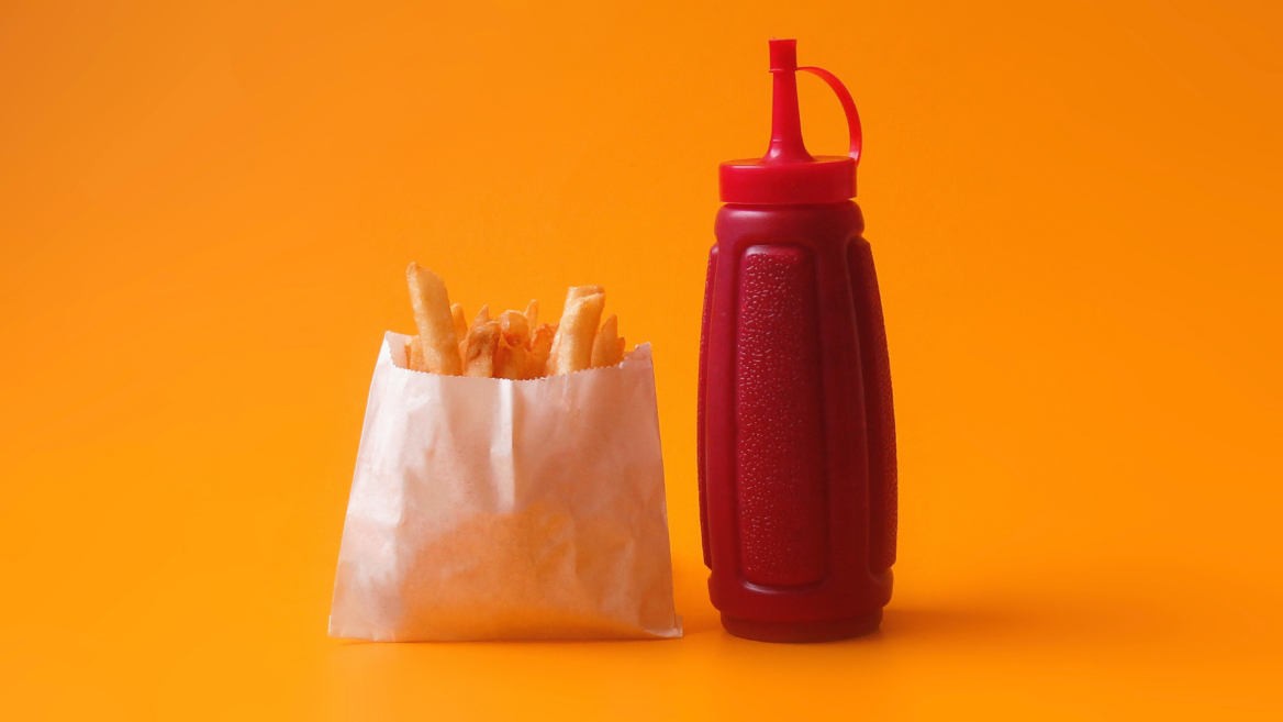 Des frites pour illustrer la mise en vente de Quick.