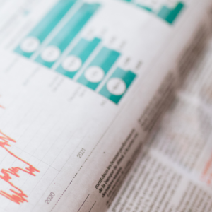 Des données rassemblées sur une courbe dans un journal.