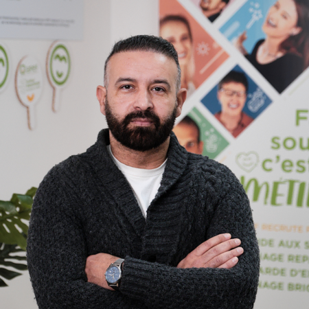 Miniature Nabil Zouaoui, Franchisé APEF