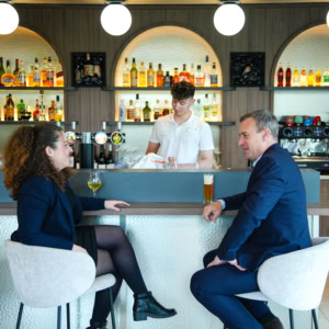 ©bartosch salmanski