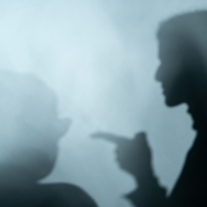 Des ombres illustrant la relation franchiseur franchisé