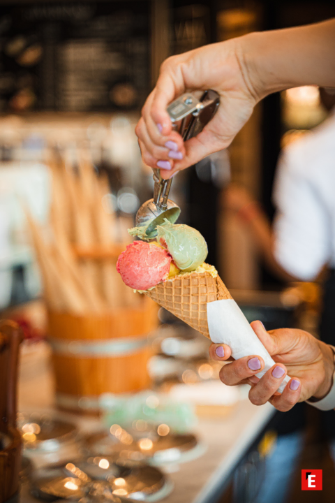 Franchising RivaReno 17 Gelato alla fragola e vaniglia