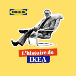 Le fondateur d'Ikea assis sur un fauteuil sur un fond jaune.