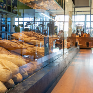 Comment la franchise Ange est devenue la première boulangerie équitable de France