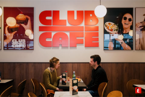 Franchise Club café 17