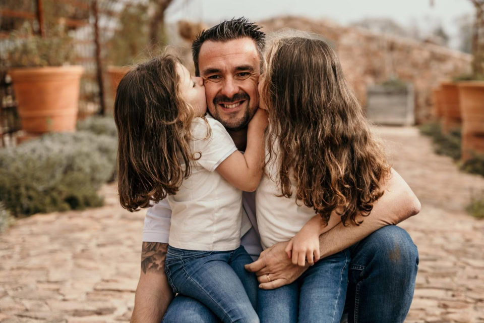 Être papa, une compétence pour entreprendre chez Babychou Services !