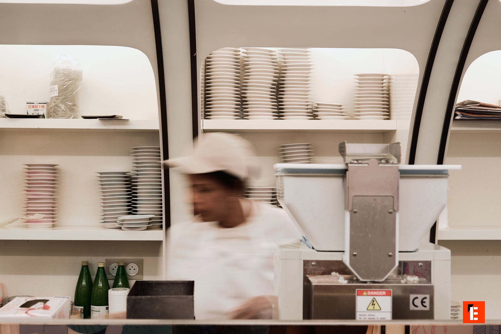 l'express franchise matsuri logo 91