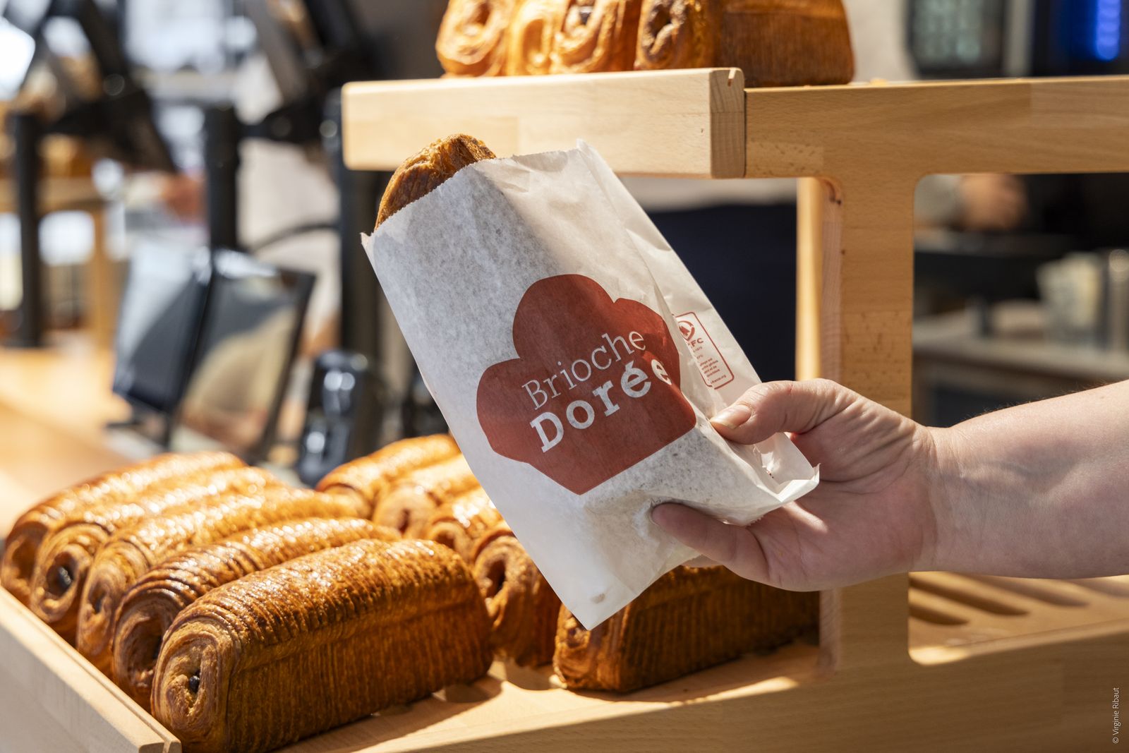 brioche doree amorce un virage strategique centre autour de la viennoiserie 2
