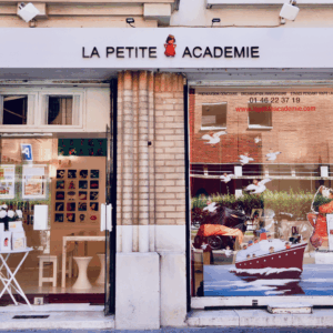 LA PETITE ACADEMIE