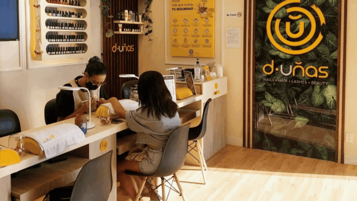 d uñas