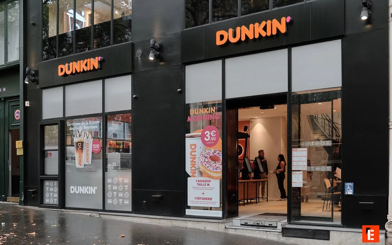 Devanture boutique Dunkin' Donut