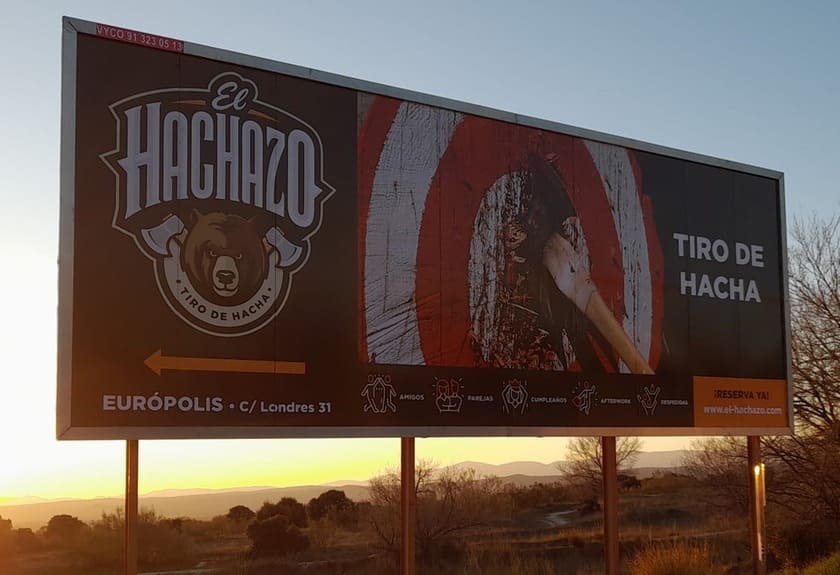 el hachazo publicidad