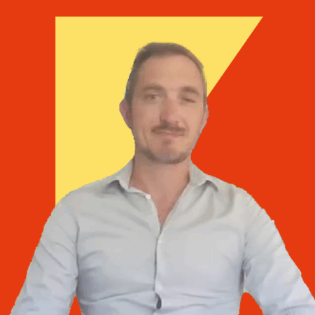 Vincent Micollier, franchisé Quadra Terra posant pour son interview zoom