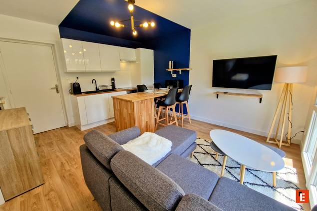 franchise de rent company 2