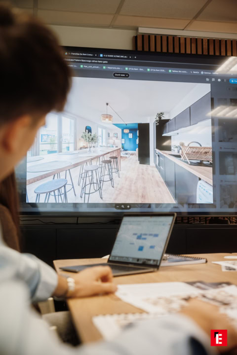 Vue d'une cuisine moderne sur un écran.