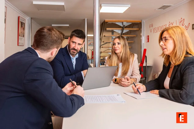 franquicia medialia group 4