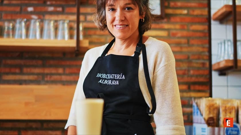 celia monrós en horchatería alboraya