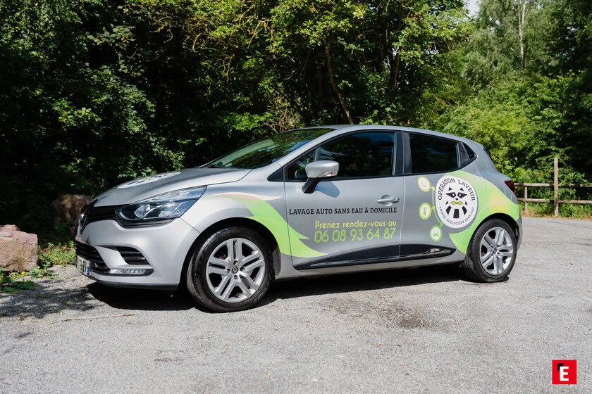 voiture operaton laveur