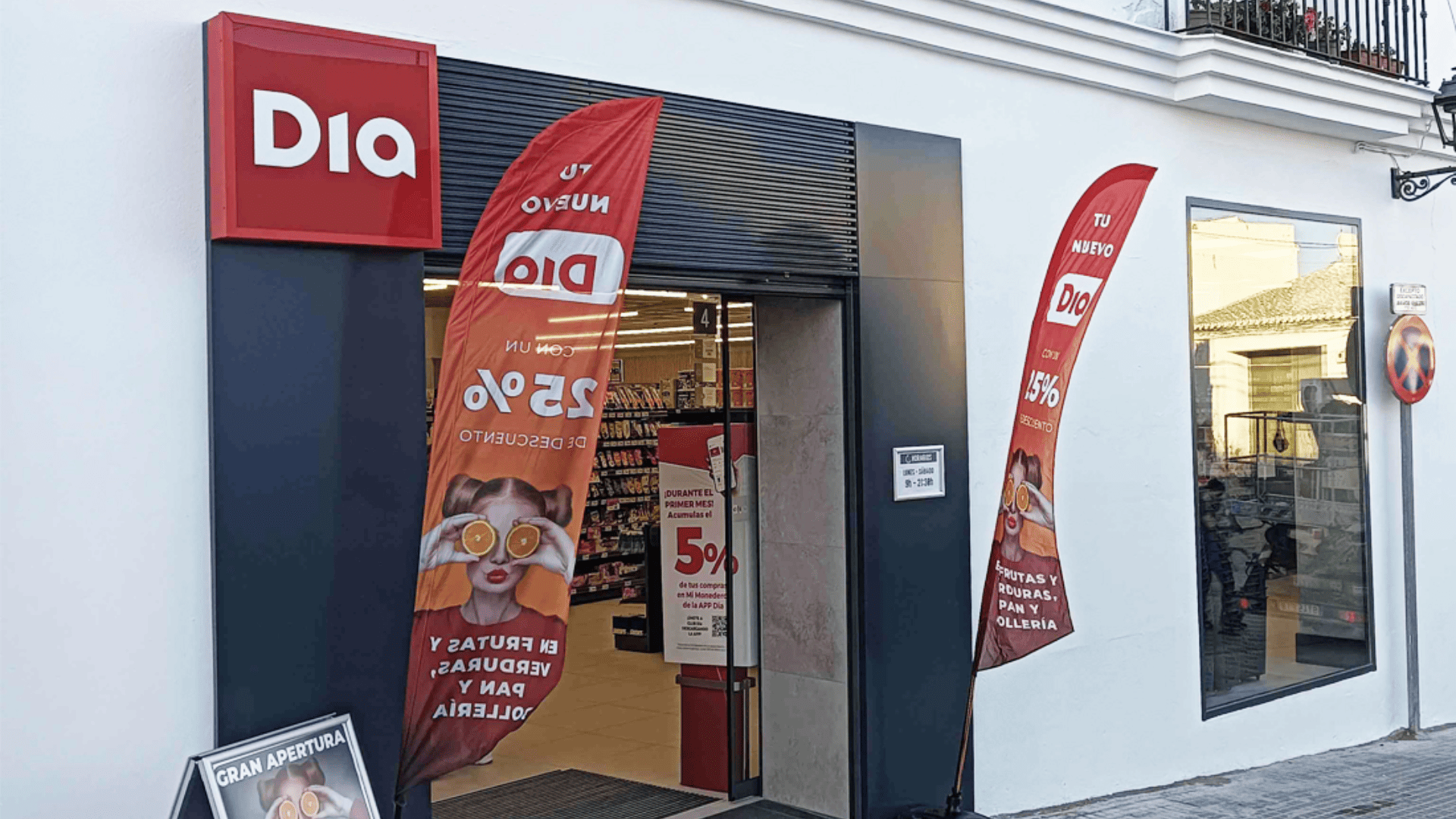 exterior supermercado dia