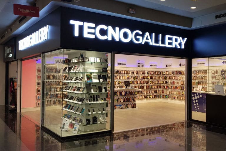 exterior tienda tecnología tecnogallery