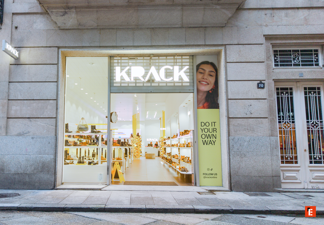 Mural colorido con valores y misión de Krack