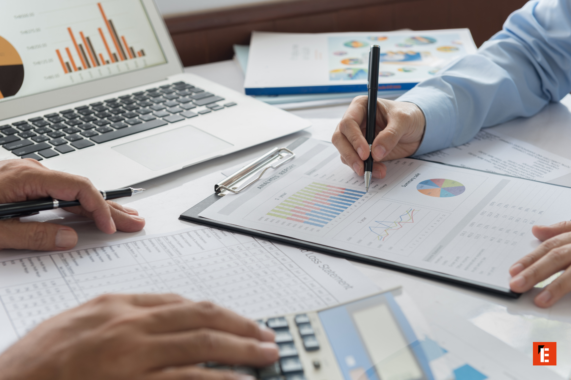 Analyse de données avec graphiques et calculatrice