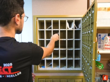 IMG Background Mail Boxes ES