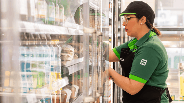 reponedora en tienda