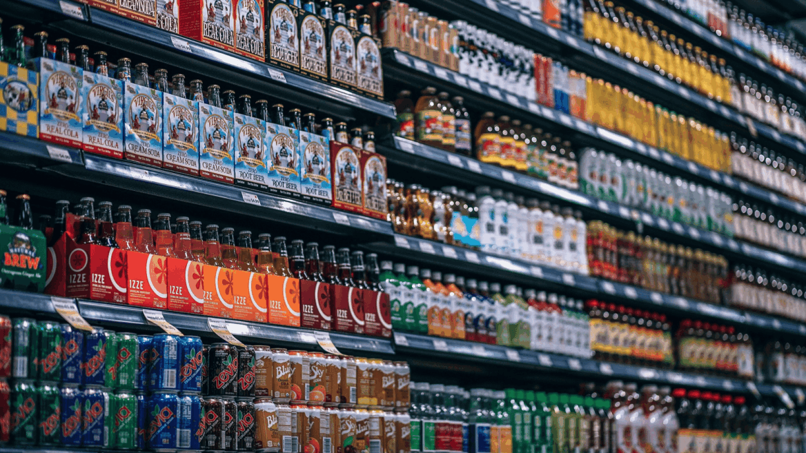 bebidas en un supermercado