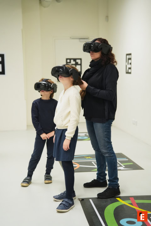 franchise sandora vr 14