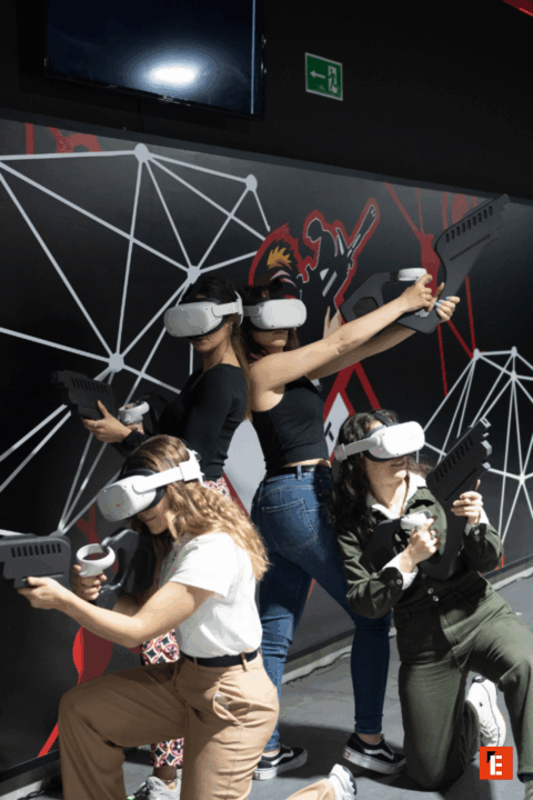 franquicia virtual revolution 12