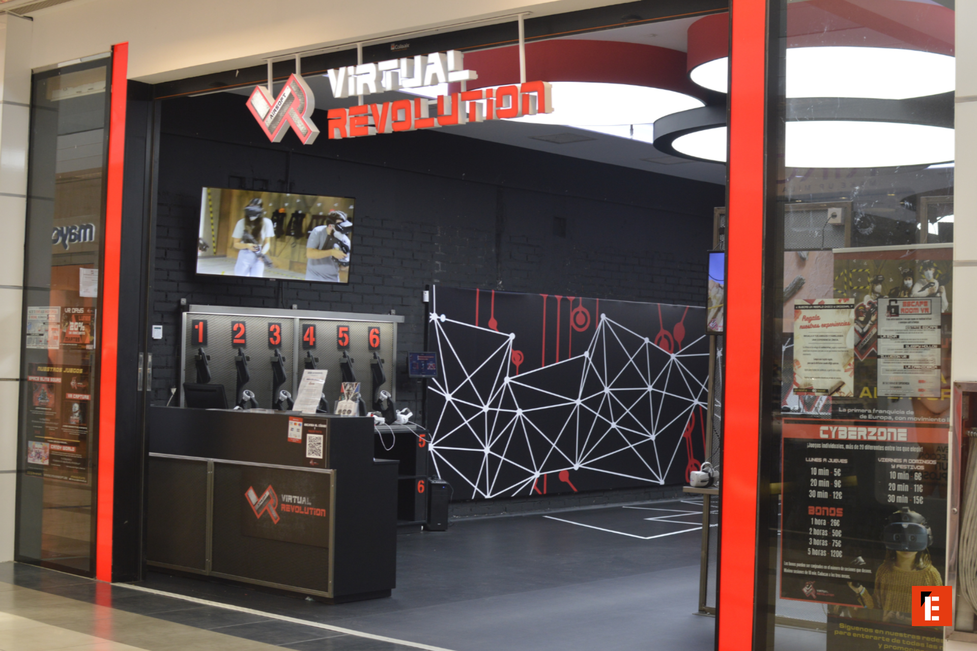 franquicia virtual revolution 2