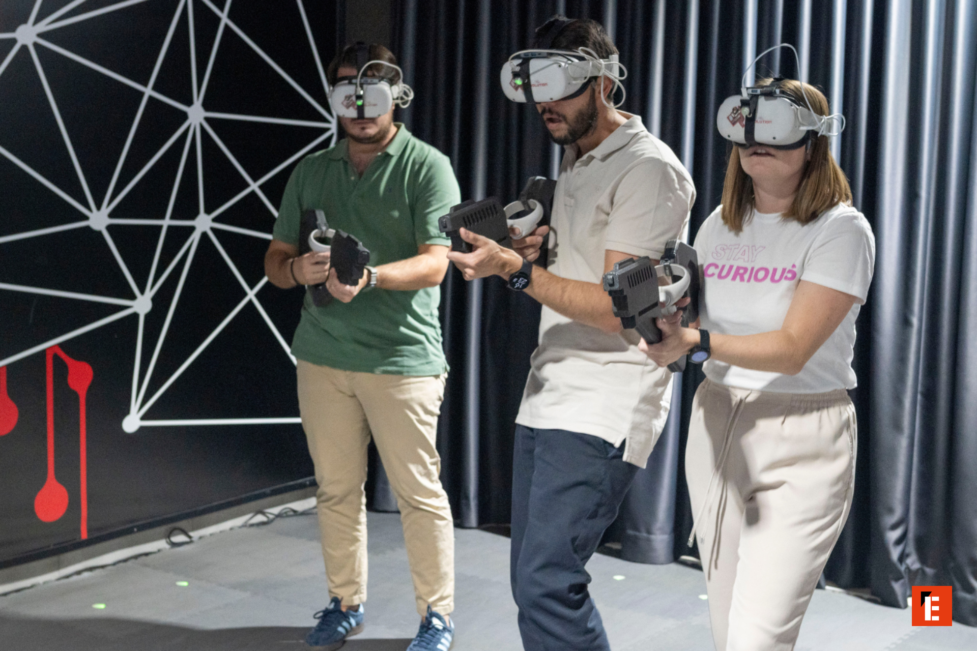 franquicia virtual revolution 4