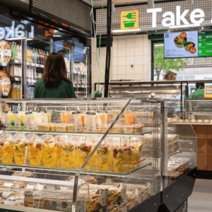 interior supermercado dialprix take away