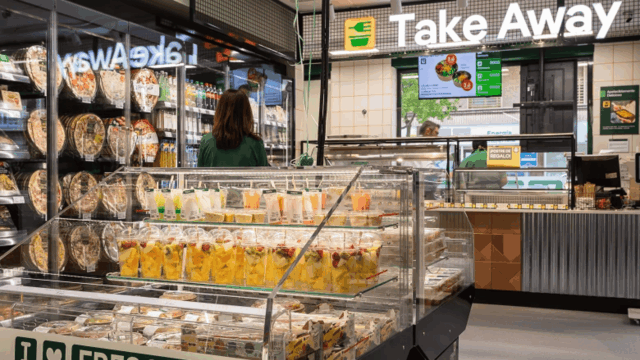 interior supermercado dialprix take away