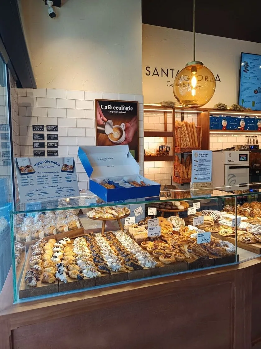 pasteles cafetería santagloria