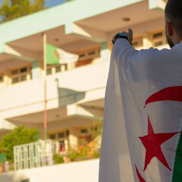 algeria flag nasro azaizia