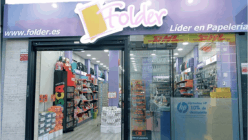 entrada tienda papelería folder