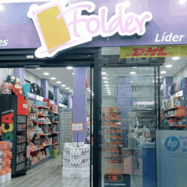 entrada tienda papelería folder