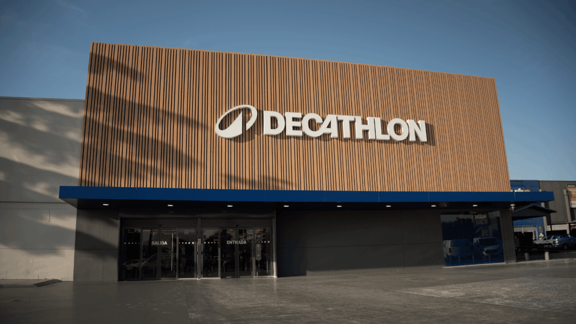 exterior tienda decathlon españa