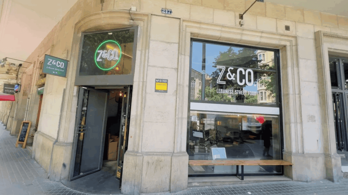 exterior z&co. local