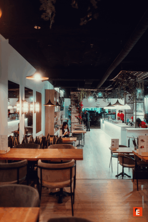 franquicia ferretti 13